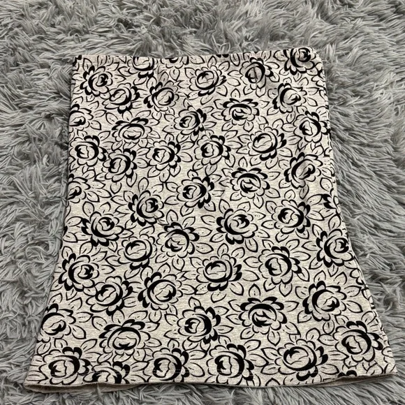 Y2k Gray Floral Tube Top - Picture 6 of 14